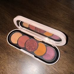 Rare Beauty Sincerely Me Eyeshadow Palette 