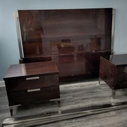Queen Size Bed Frame With 2 Night Stands