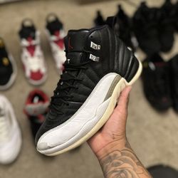 Jordan Retro 12 Playoffs (size 8)