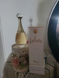 JADORE EAU PARFUM