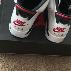 Air Jordan Retro 6 Carmines 