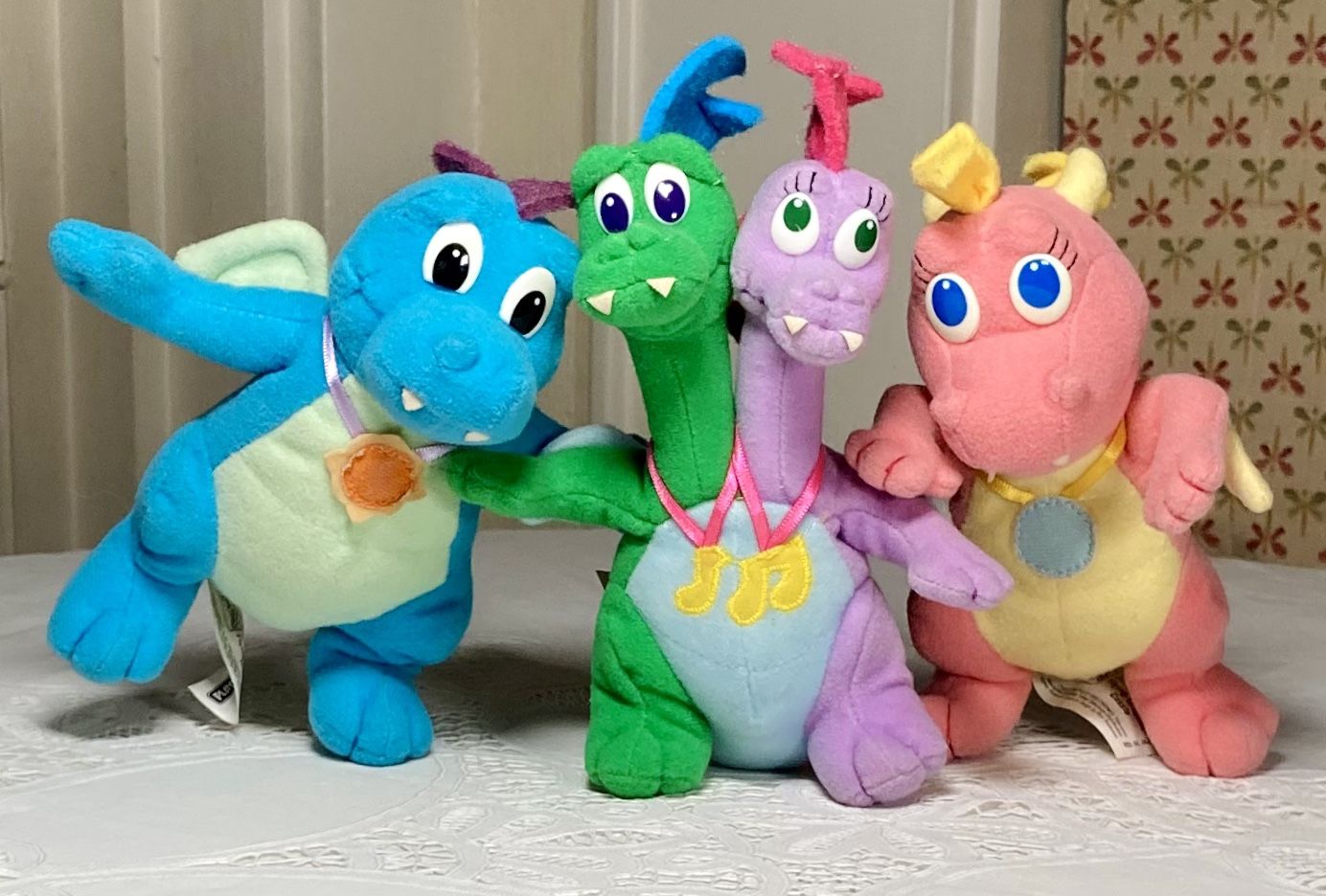 3 Flying Dragon Tales Plush Dragons Cassie, Ord And Zak & Wheezie! Collectible!