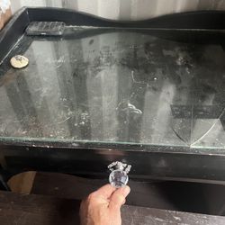 Cute Desk Or Vanity 
