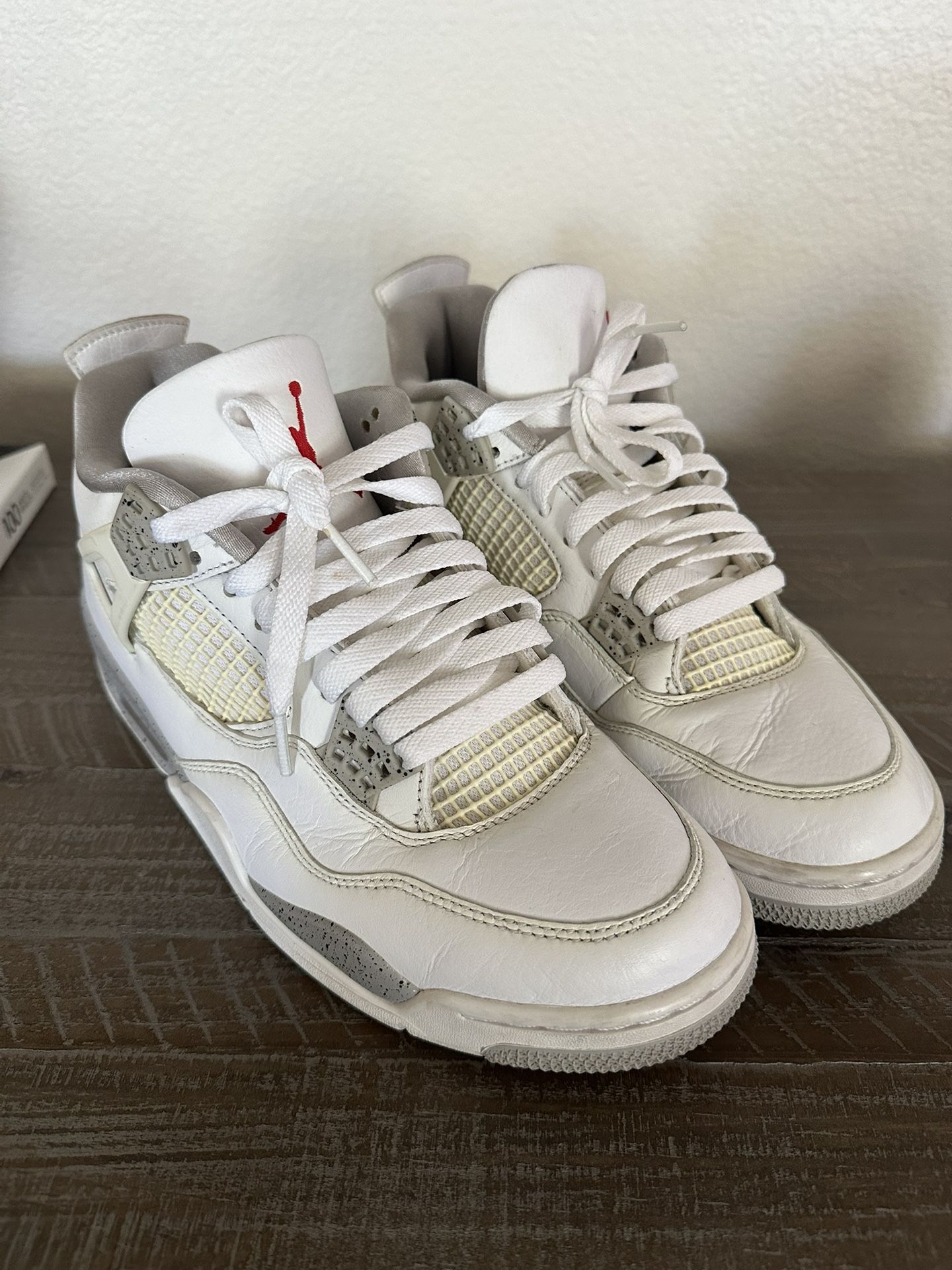 Men’s 9.5 Jordan’s