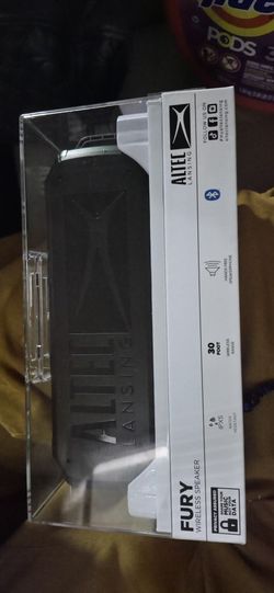 Bluetooth Speaker Rugged/H2O Resistant *new* In Box