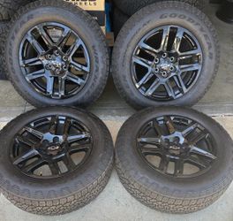 Chevy Silverado Trail Boss Factory Wheels Tires