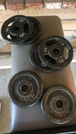 Standard weights 2.5lbs I have 100