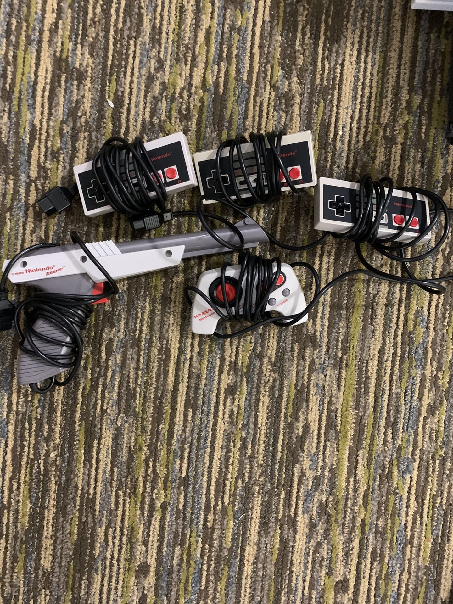 NES controllers Lot