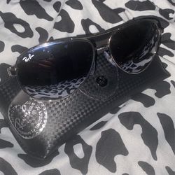 Ray•Ban