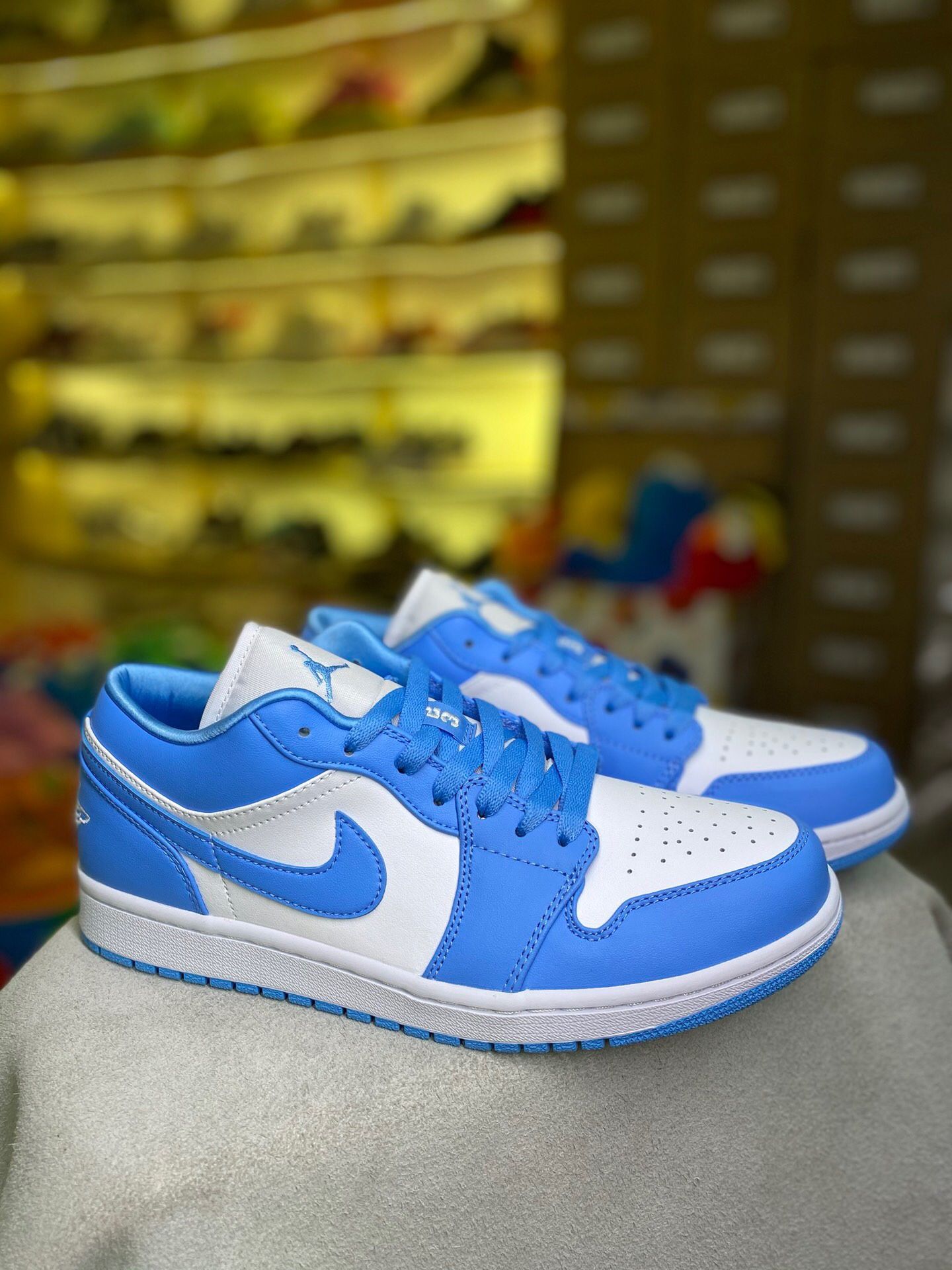Jordan 1 Low Unc Size 10