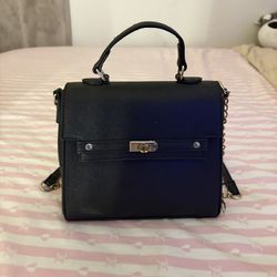 black cross body purse