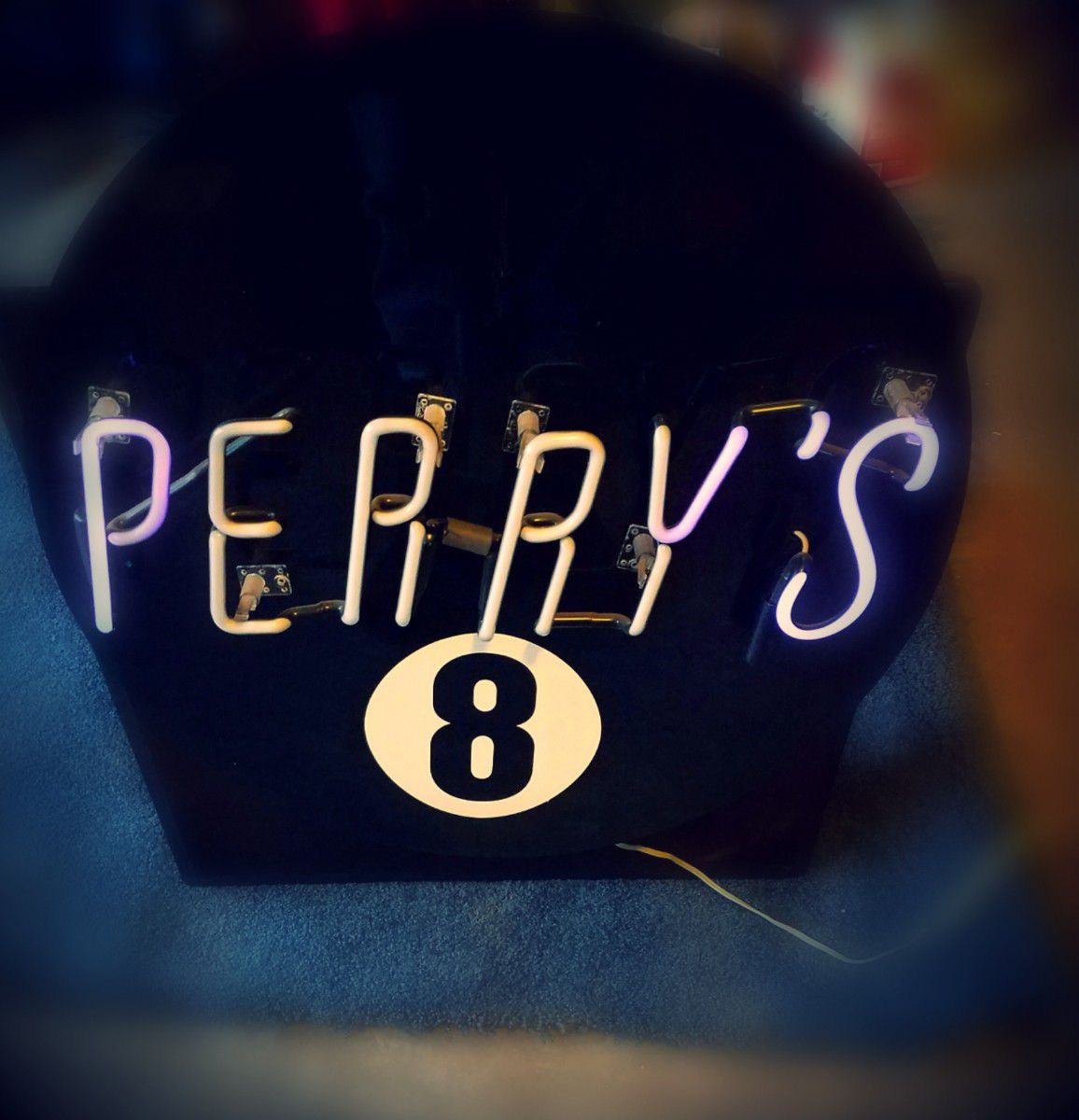 Perry's Neon Light 8 Ball