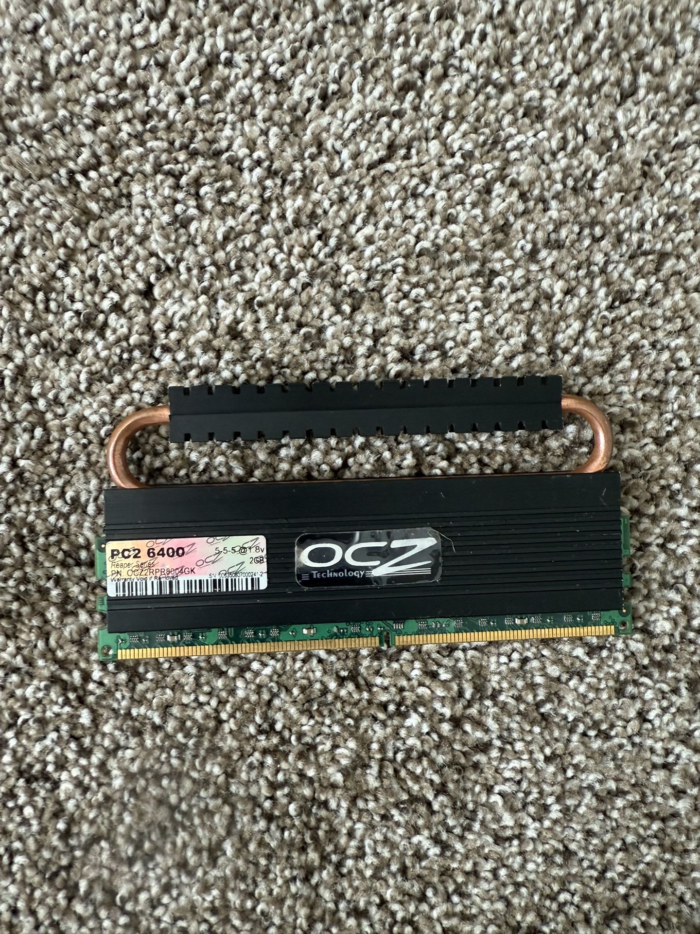 PC2 6400 2GB OCZ2RPR800C44GK