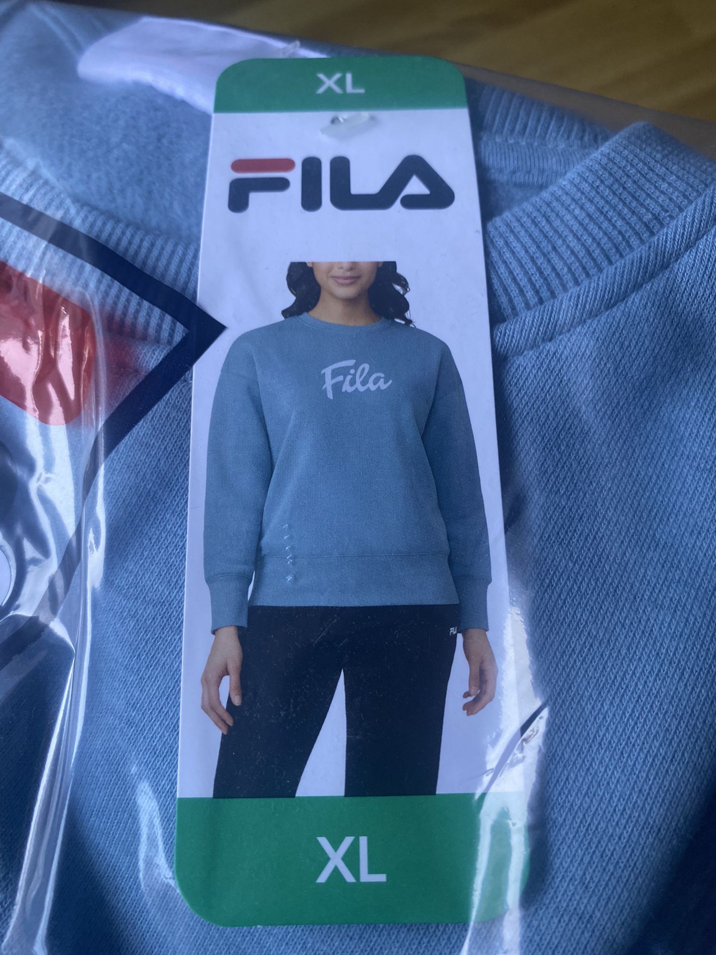 Bliv såret mønt Adept Fila Sweater XL Large Medium And Small for Sale in Paramount, CA - OfferUp