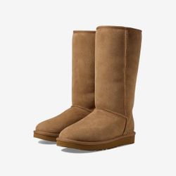 NEW UGG Classic Tall II - Chestnut- Sz 7