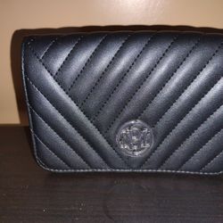 Women's Pulse In Black  5.00