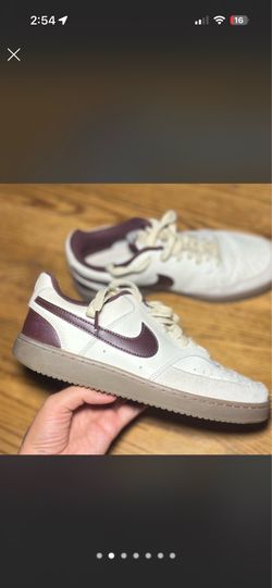 Women’s shoes size 7