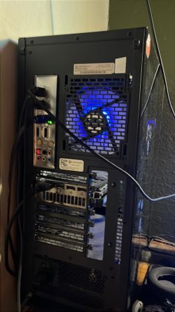 Gaming pc cybepower with a little but of my parts in there