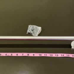 18" Towel Bar - NEW