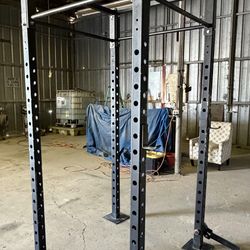 BeaverFit squat rack/weight rack