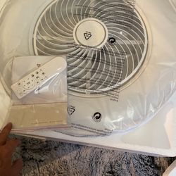 White ceiling fan with light & Remote