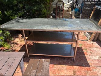 Stainless table