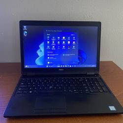 Dell 5580 Laptop 💻 i5-7300U 2.60GHz 8GB DDR4 256GB SSD WIN11PRO 