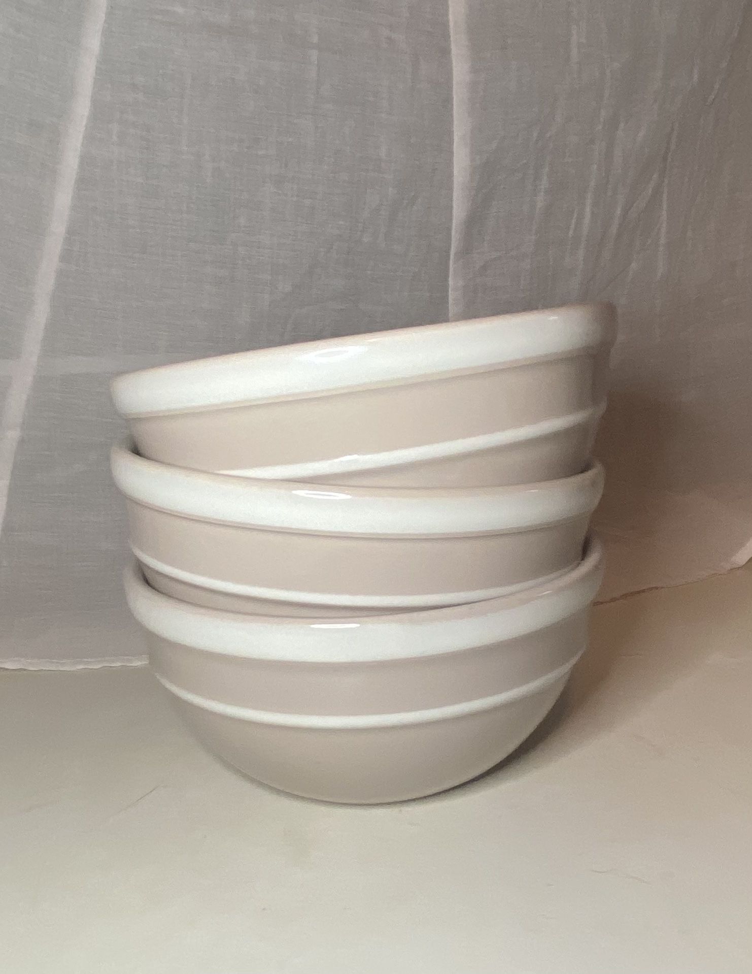 3 Kate Spade NY Bowls