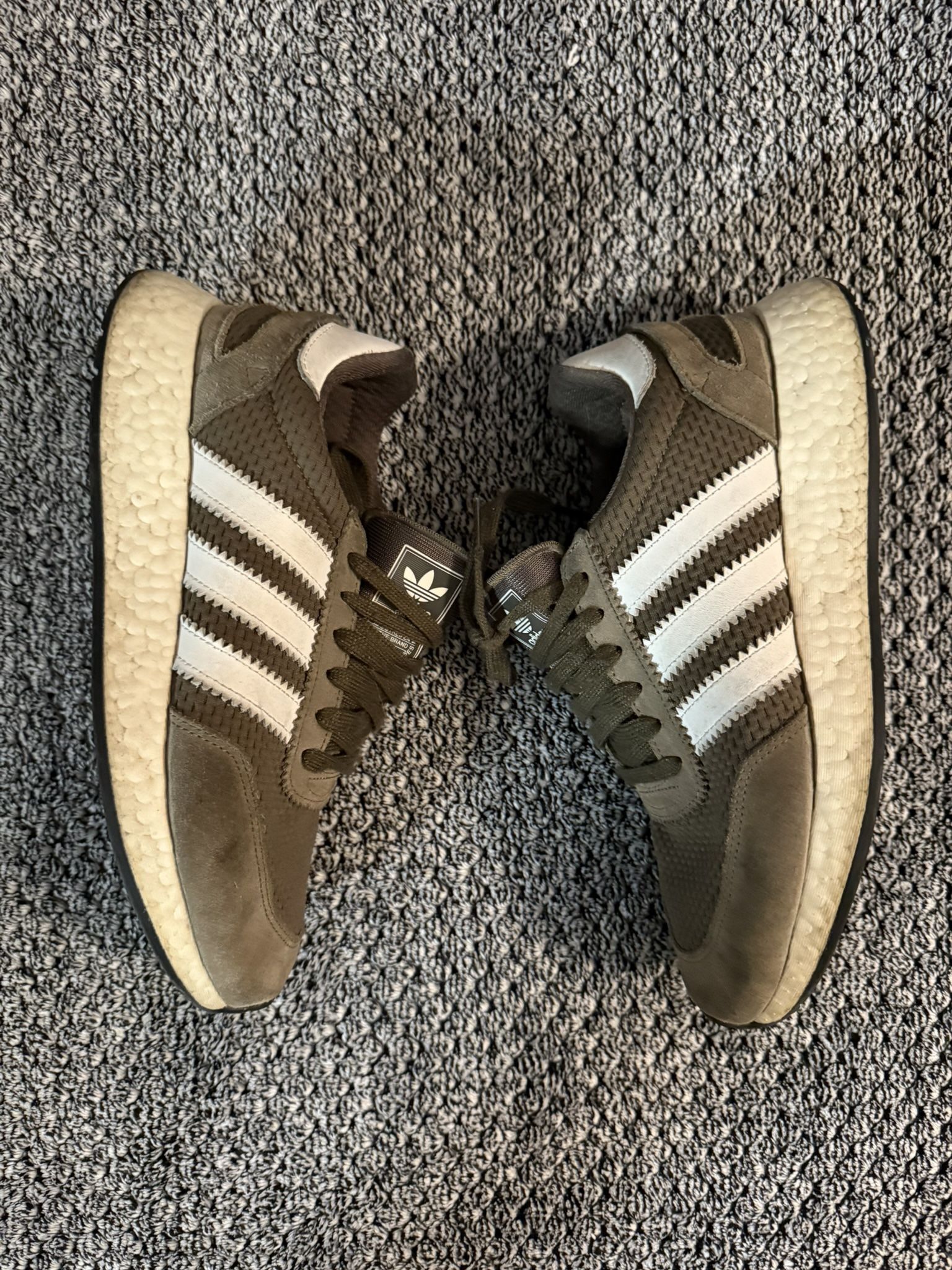 Adidas Gazelle w/ Boost Sole