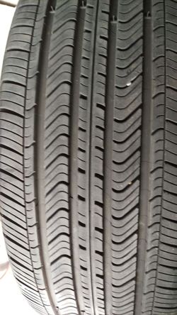 Two Michelin p235/50r19 primacy mxv4 tires