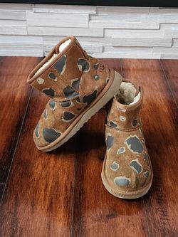 UGG Kids’ Classic Ultra Mini Appaloosa Boots Brown Leopard Print Size 3