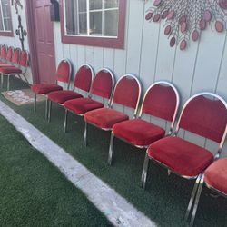 20 Red Chairs