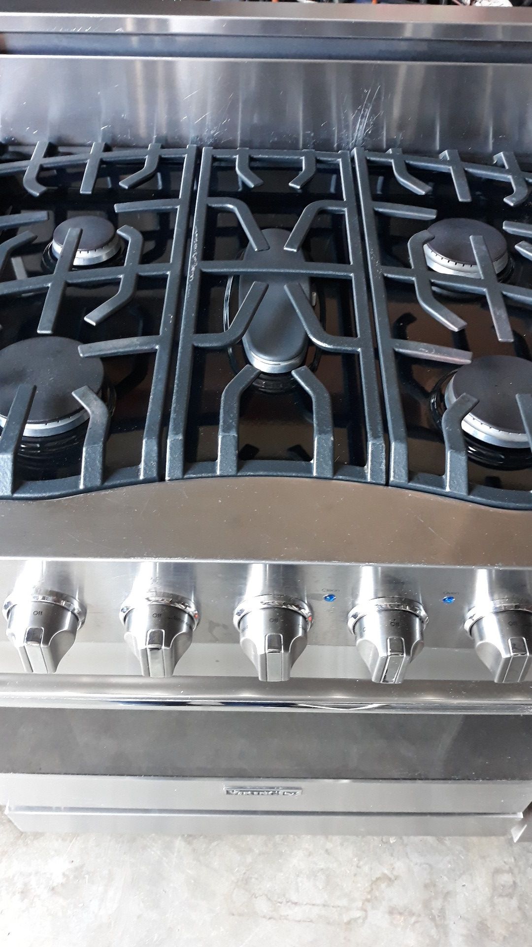 VIKING D3 PROFESSIONAL STOVE 30" for Sale in Hayward, CA OfferUp