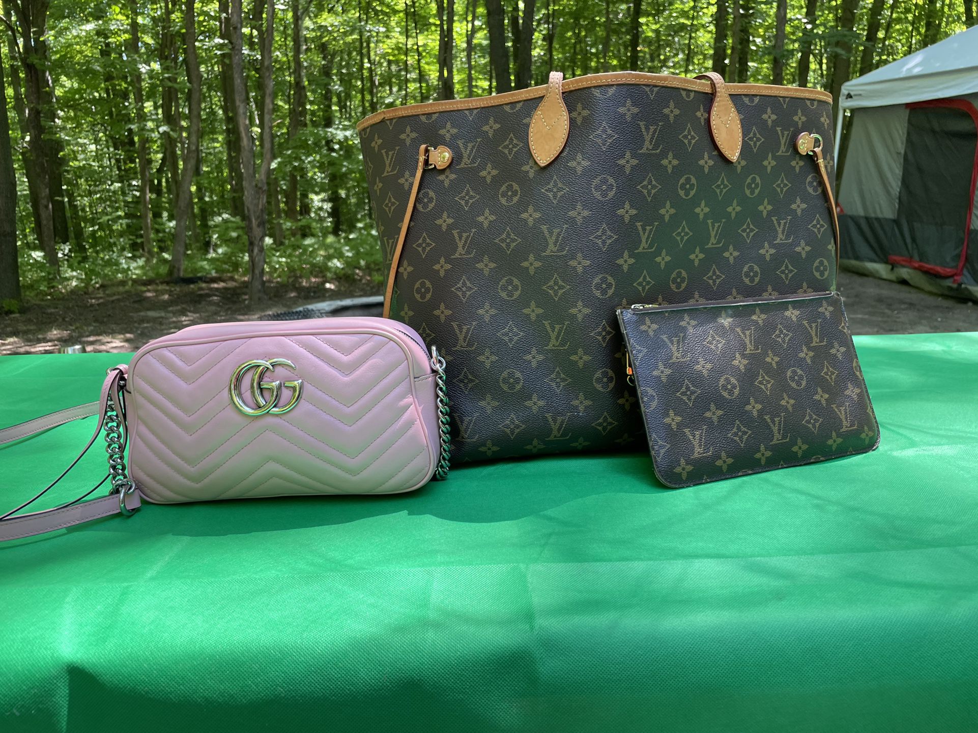 Pink Gucci Crossbody &Louis Vuitton Neverfull peony GM