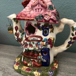 ceramic tea light candle holder shaped like