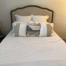 Watson Upholstered Queen Bed