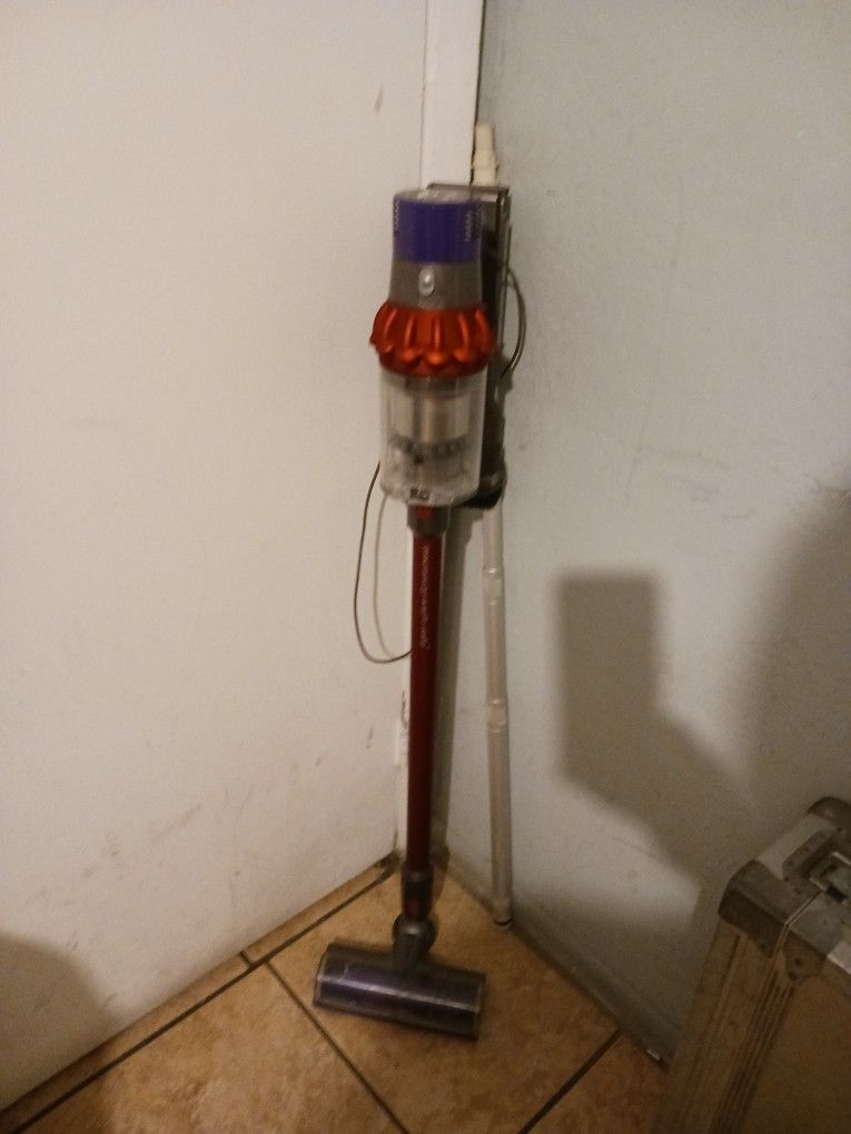 Dyson Ciclone V10 Motor Head Work Perfec