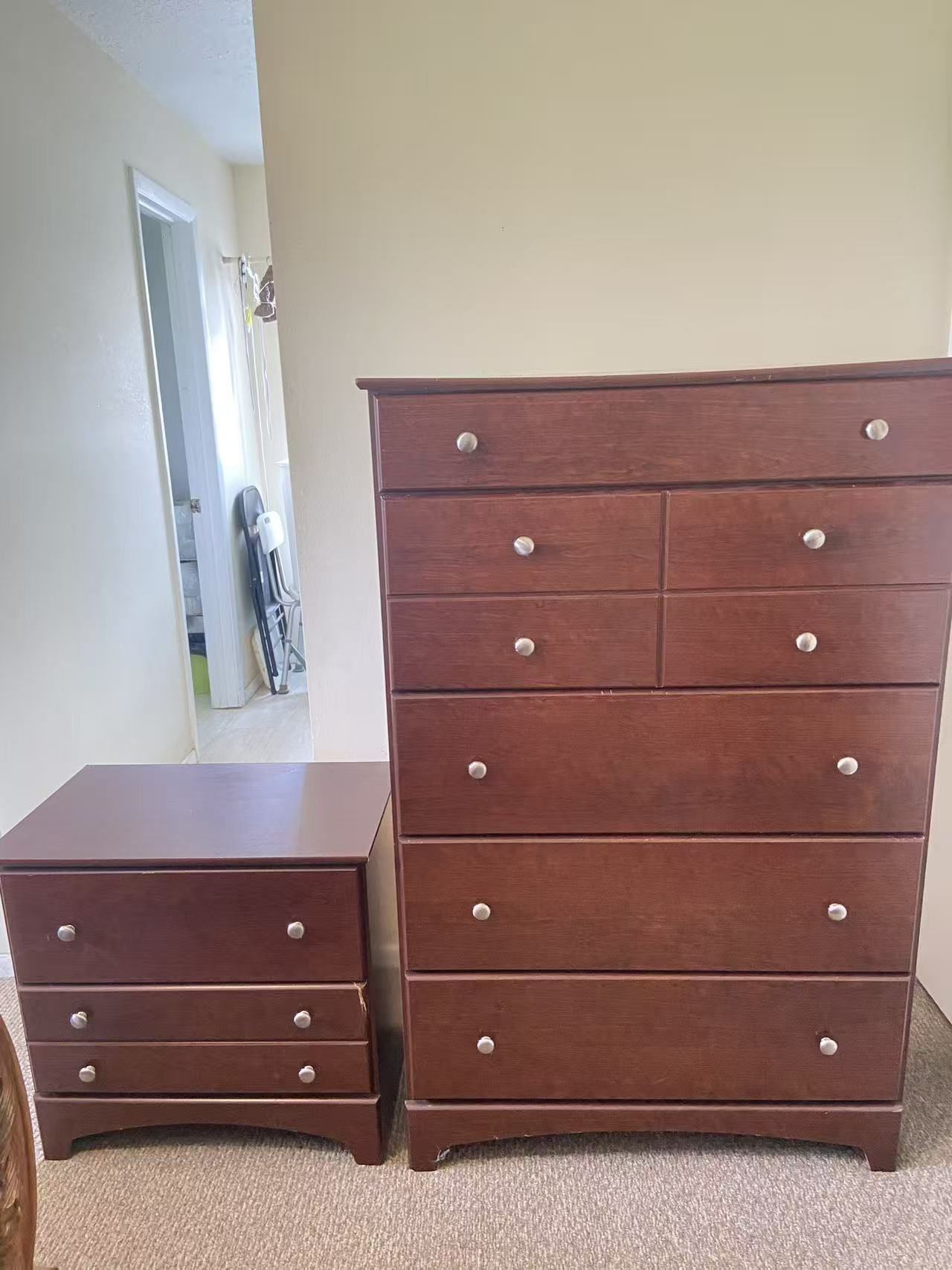5 Drawer Wood Dresser And One Matching Nightstands