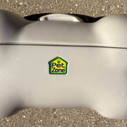 Pet Zone plastic bone dog toy storage bin
