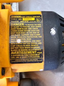 Used DeWLt 14.4v saw