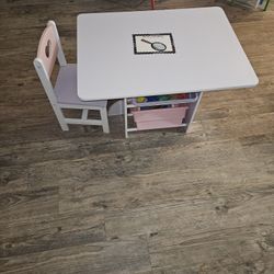 Kid Table And Chair With 4 Bins