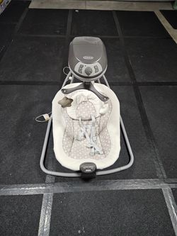 GRACO BABY SWING