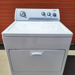 Just Like New!!! Super Capacity, Whirlpool Gas Dryer!!! Very High Quality and Super Reliable!!! It Works Perfectly!!! Must See To Appreciate!!!