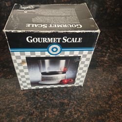 Vintage Gourmet Kitchen Scale with Bowl