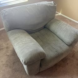 Comfy chair 20 bucks