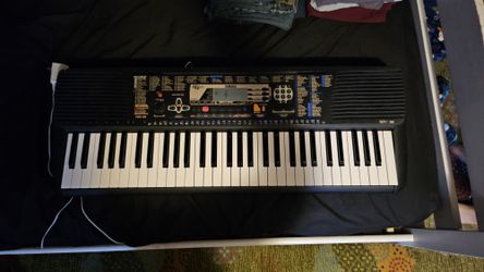Piano (Yamaha PSR-195)
