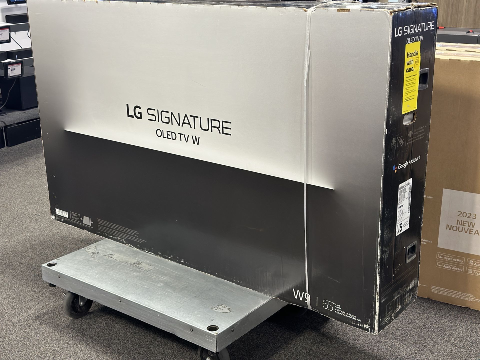 LG 65” Signature Oled 4k Wallpaper