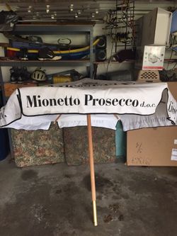 Patio umbrella
