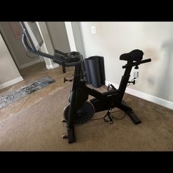 MYX fitness studio bike