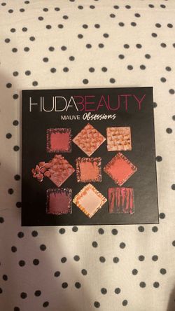 hude beauty eyeshadow palette